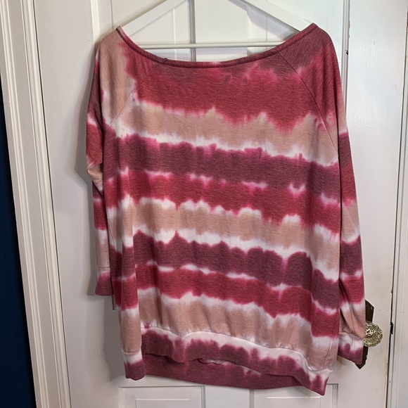 Torrid Off-Shoulder Sweatshirt Lightweight French Terry Tie Dye W-153 Plus Sz 2X - Picture 7 of 10